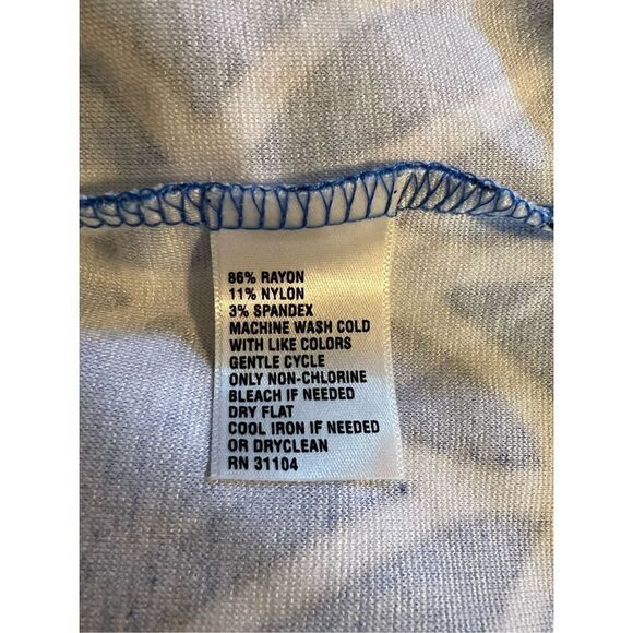 Crown & Ivy Women’s Size Small Shift Dress Royal Blue Geometric Print 3/4 Sleeve - Picture 7 of 7